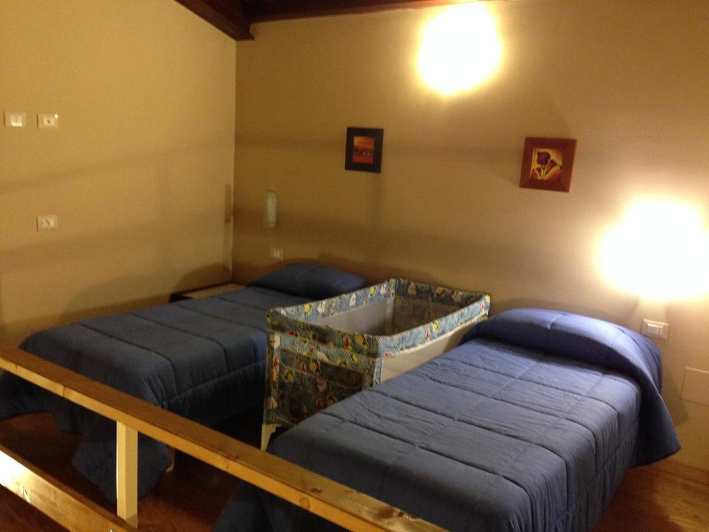 Hotel La Chioccia Valmontone Pokoj fotografie